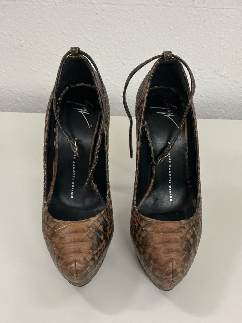 Giuseppe Zanotti Snakeskin Print Heels - Picture 4 of 6
